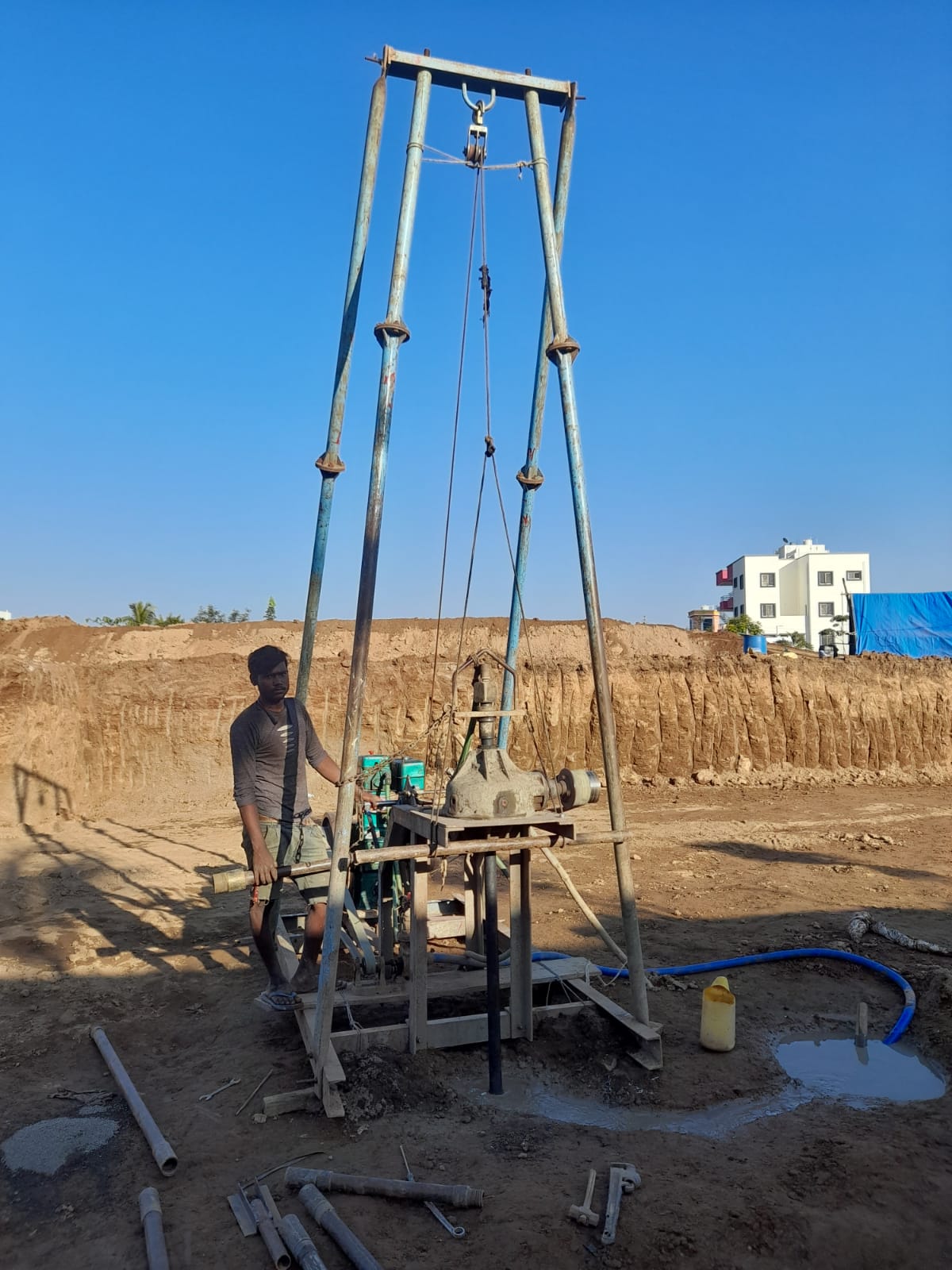 Geotechnical field photograph; project details not available