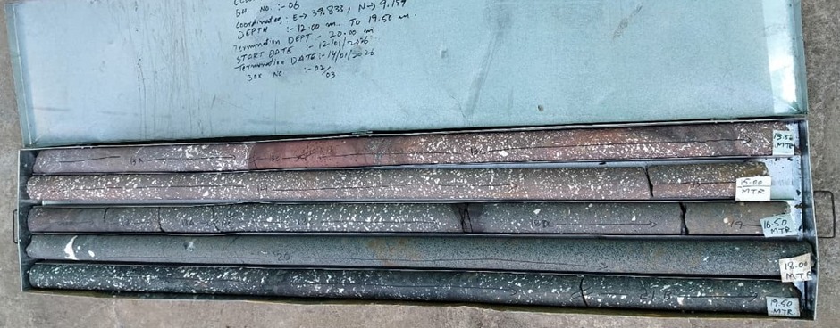 Geotechnical field photograph; project details not available